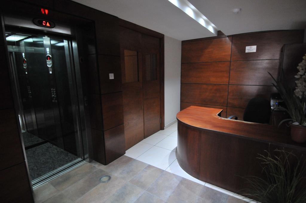 Ithaki Phinikoudes Apartment No. 102 Larnaca Værelse billede